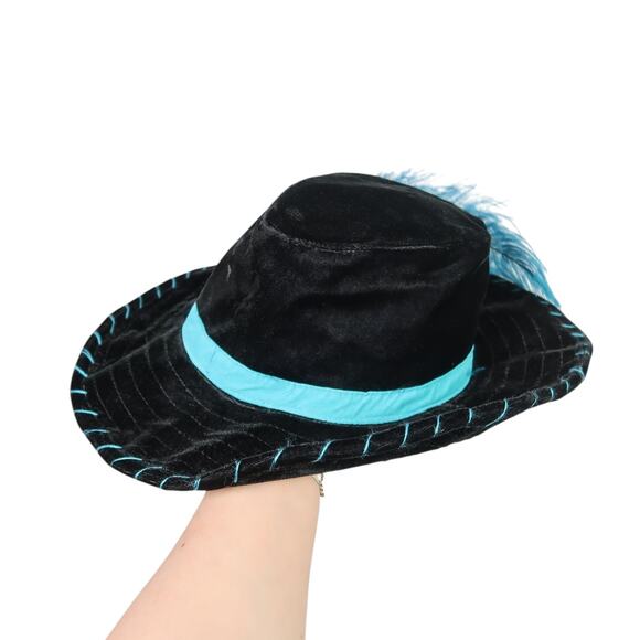 Vintage black velvet wide brim western hat with blue feather - Picture 3 of 8